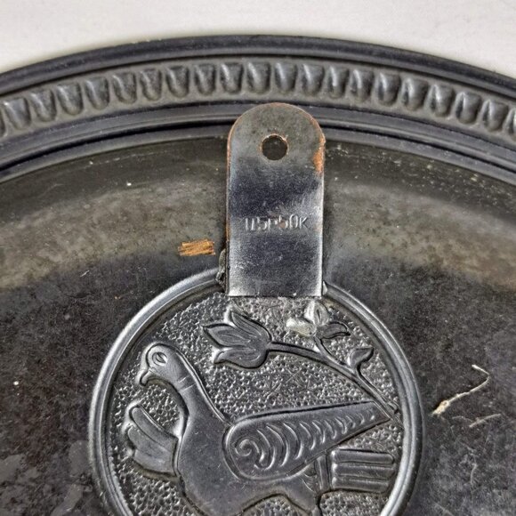 Vintage Round Copper Wall Tray Winged Dragons Wall Hanging 1970 Rare Collectible - Picture 9 of 13